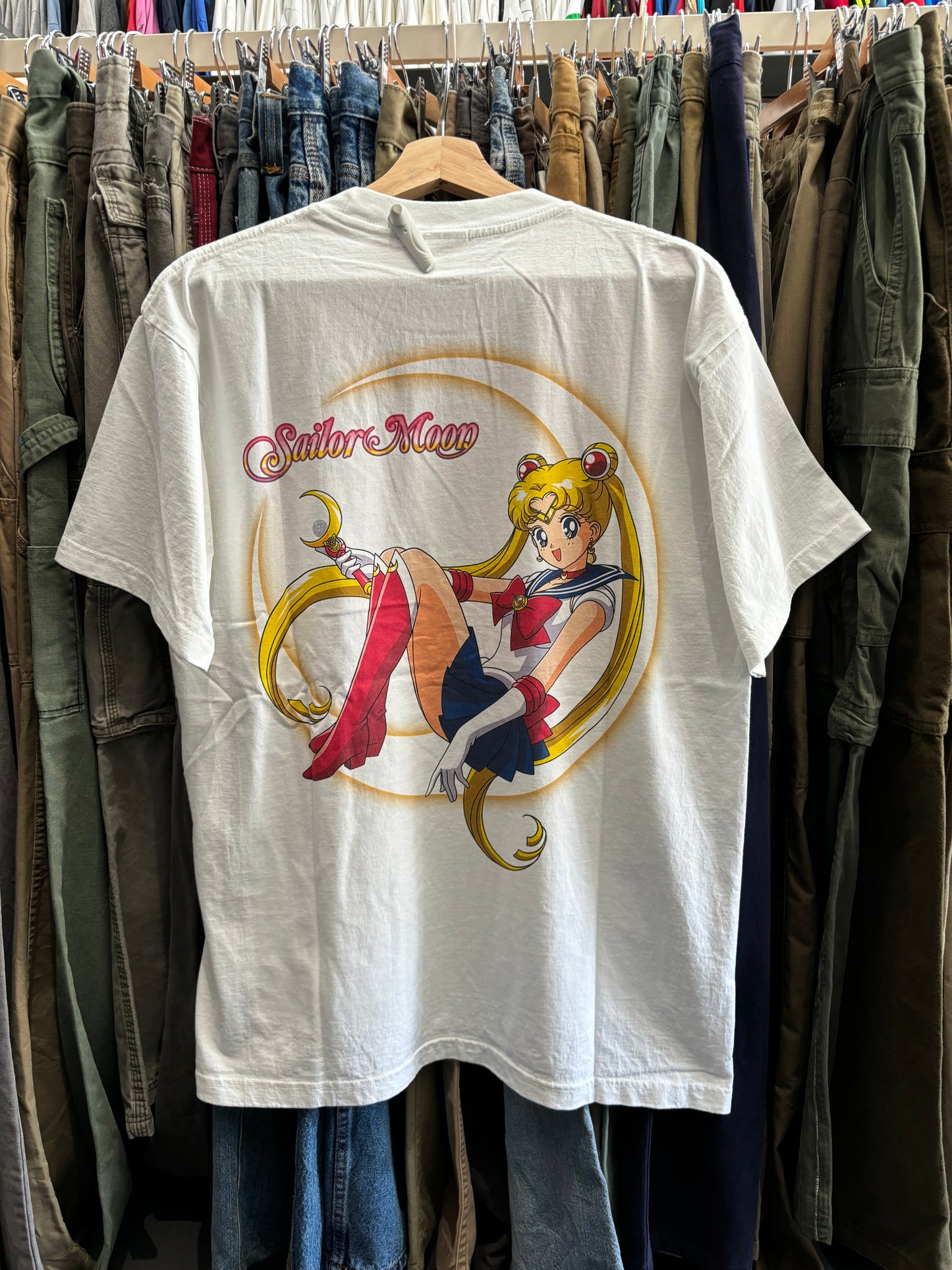 Sailor moon shirt size L