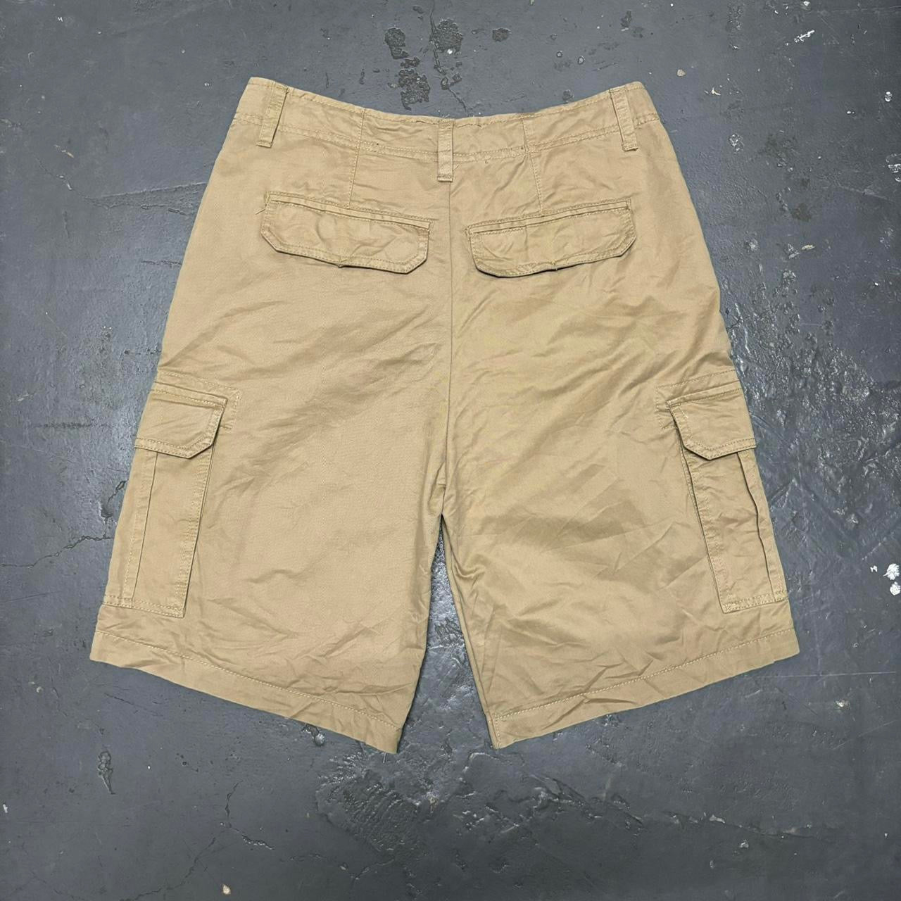 Vintage Nike cargo pants size: 32”