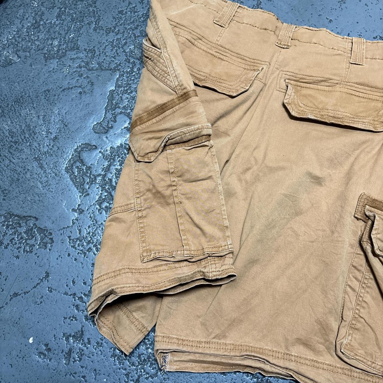 Nike cargo shorts pants size 34"