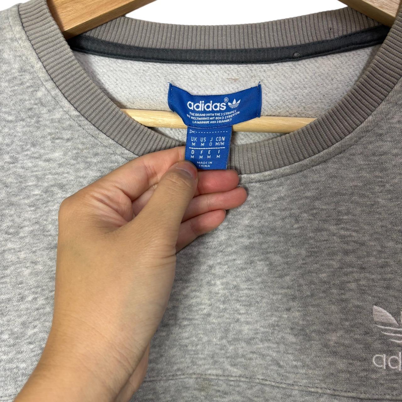 Vintage Adidas sweatshirt size: M