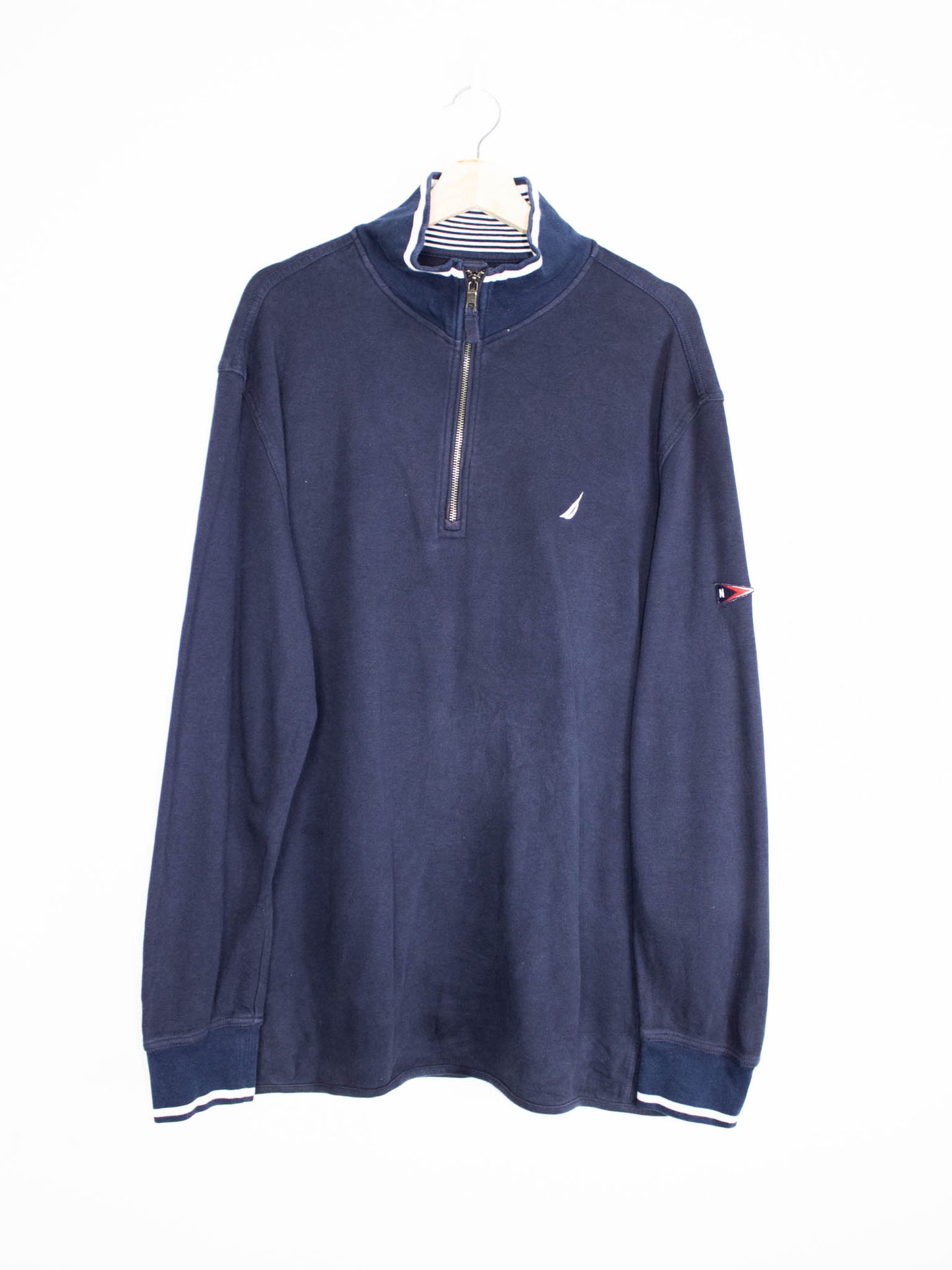 Vintage Nautica sweatshirt size: XL