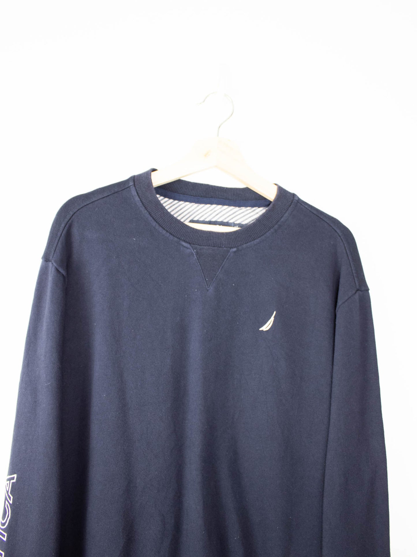 Vintage Nautica sweatshirt size: L