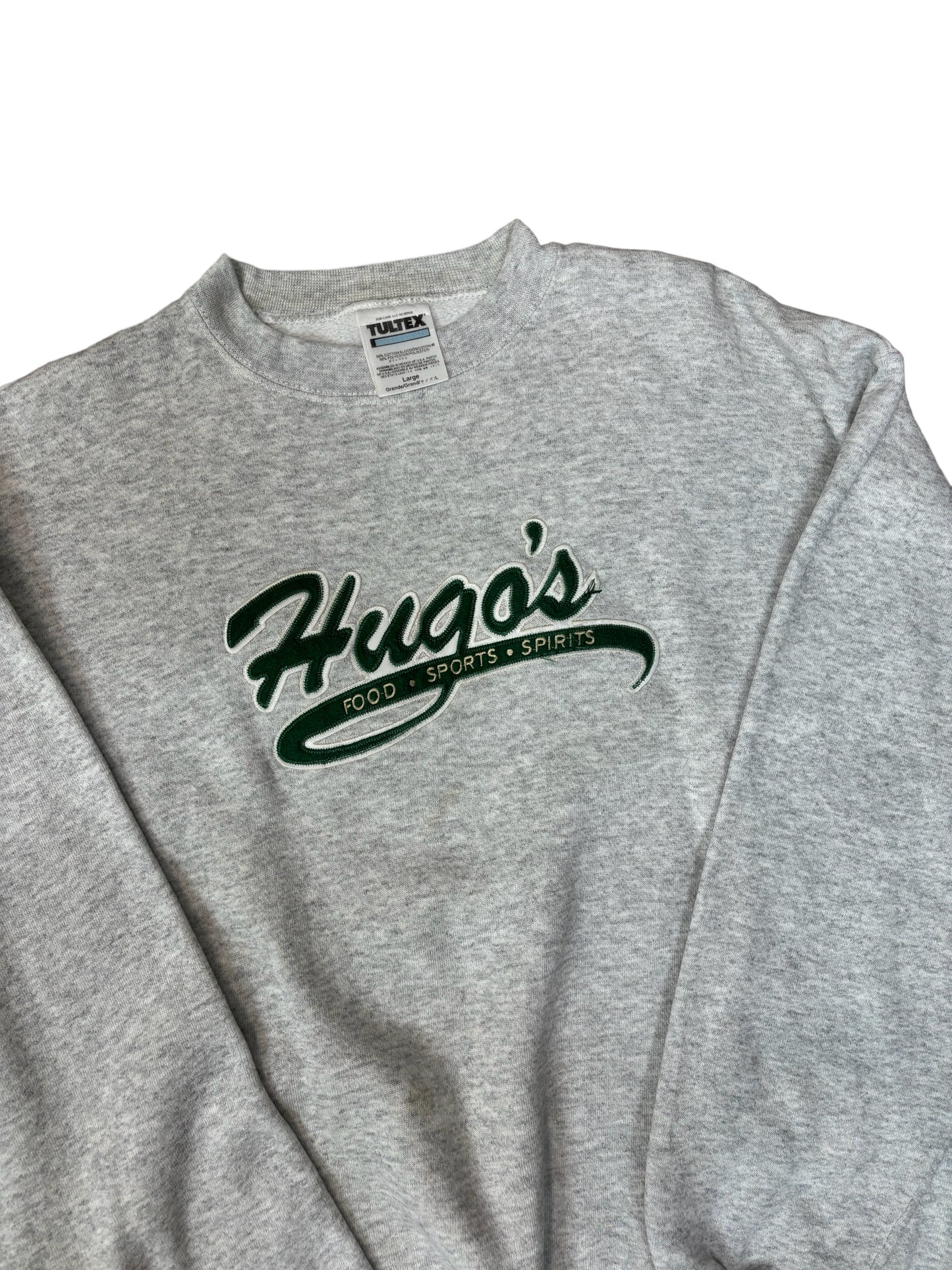 Vintage Hugo’s sweatshirt size: L