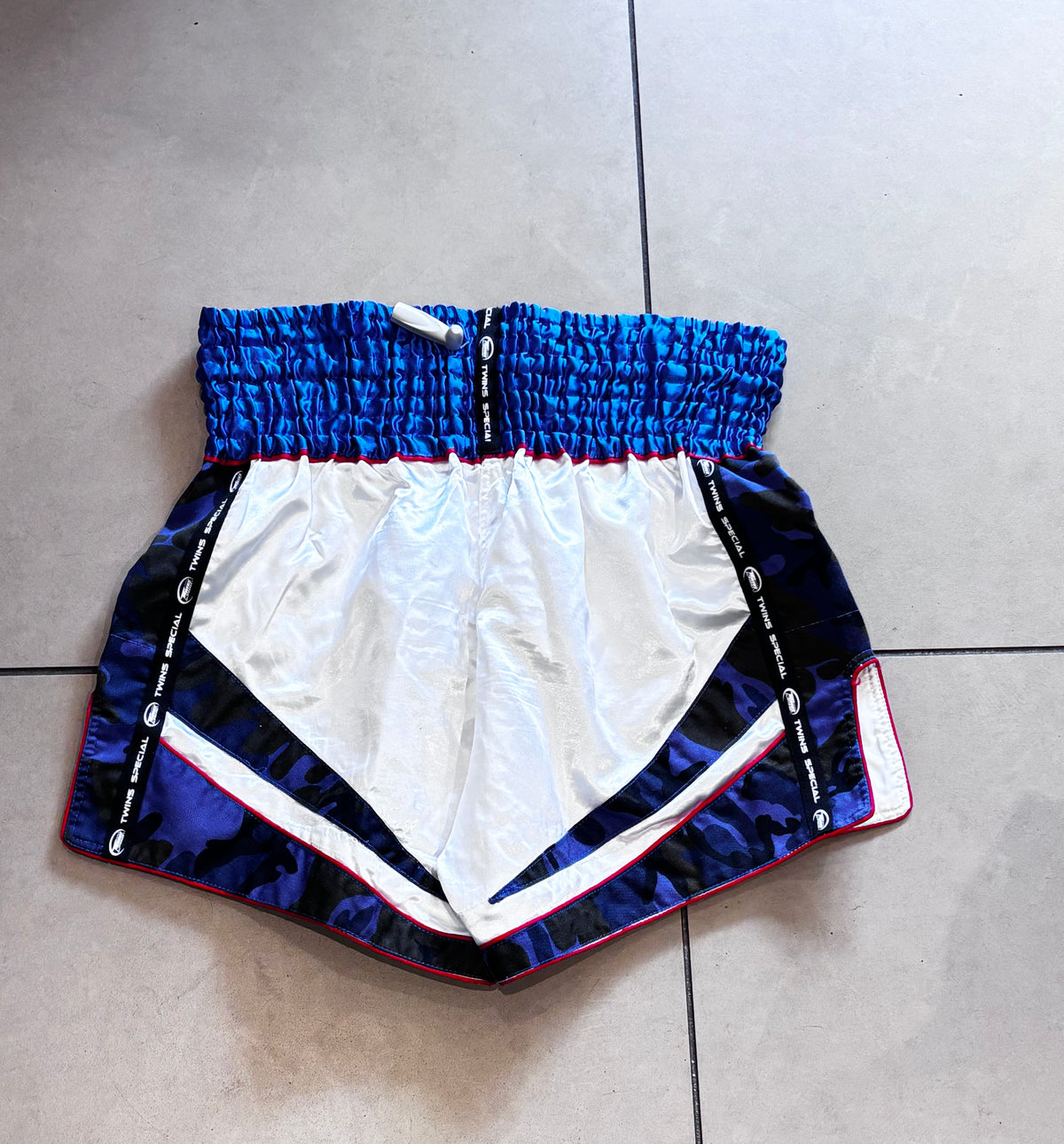 SINBI boxing short size XL