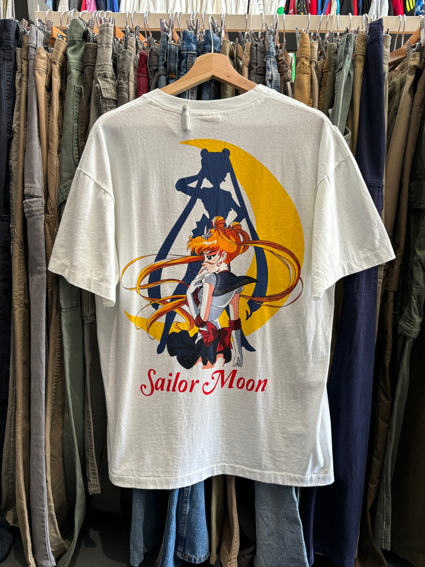 Sailor moon shirt size L