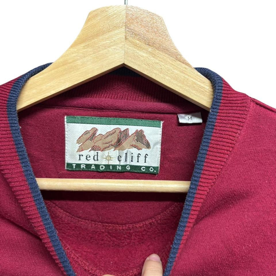 Red Sailing crew neck sweatshirt size M