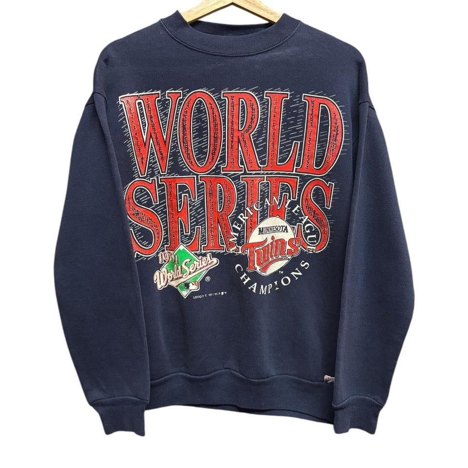 Navy Twins Minnesota crew neck sweatshirt size M