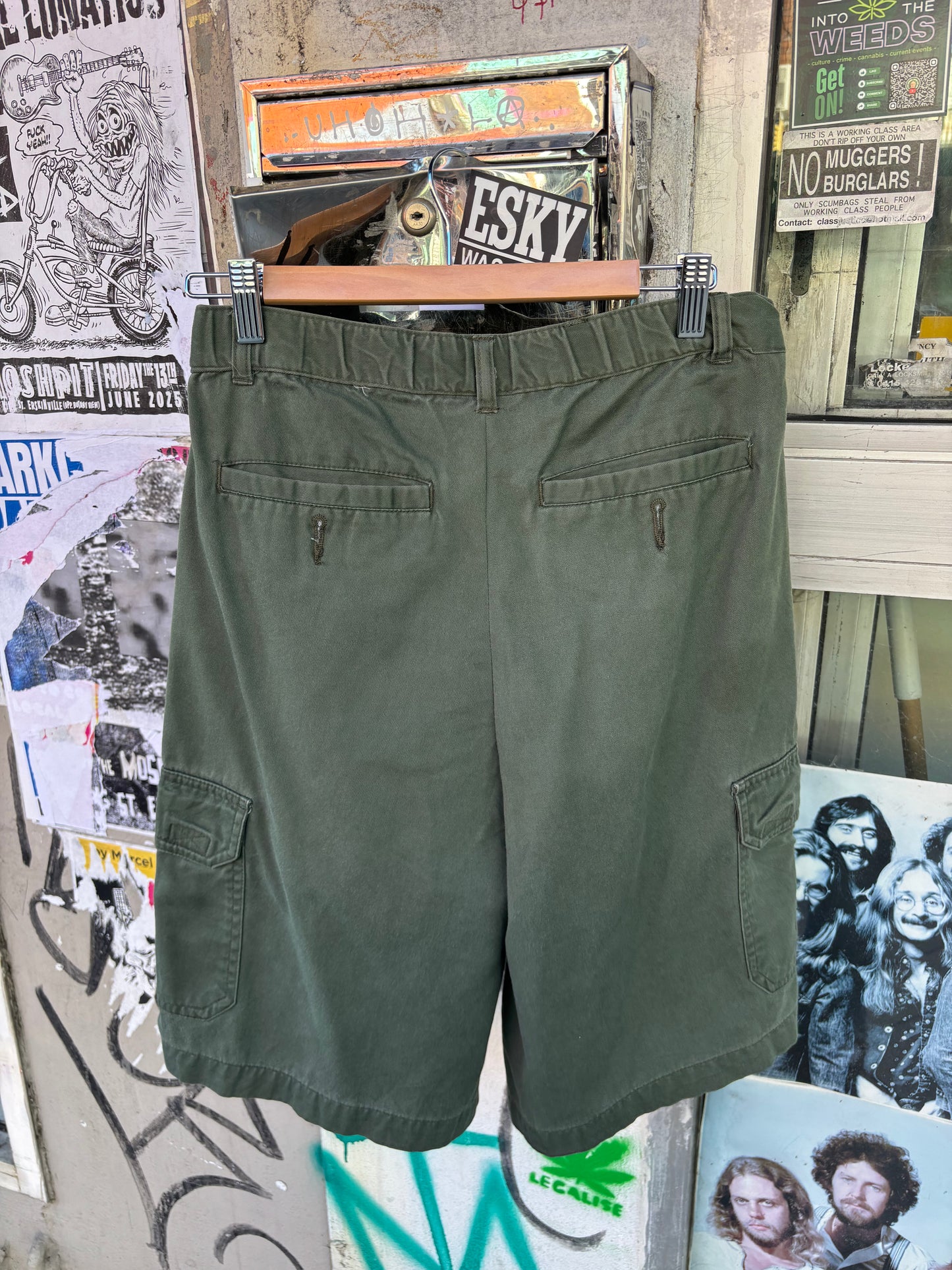 Nike cargo pants size 28”