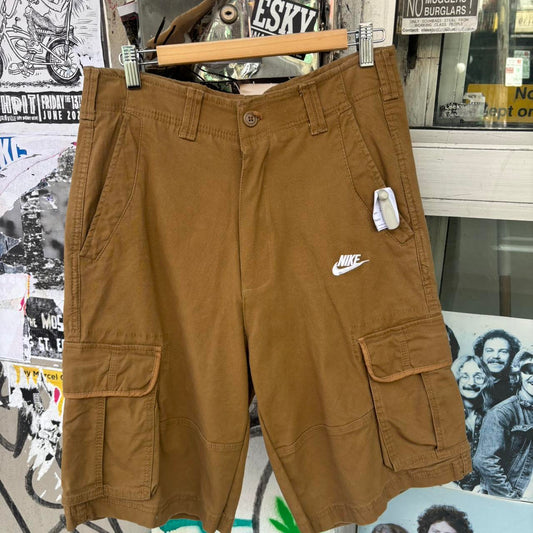 Nike cargo pants size 32”