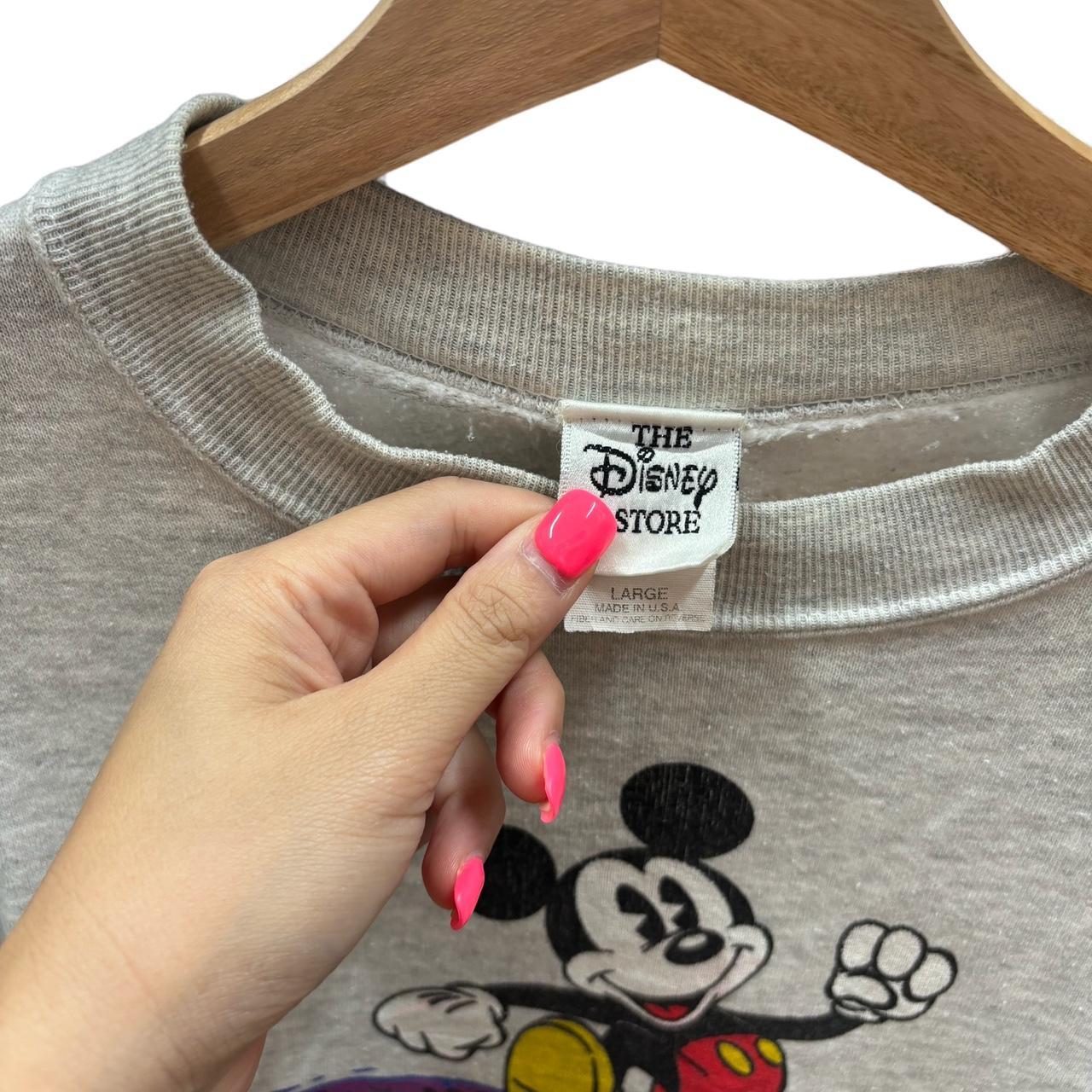 Vintage Disney sweater size: L