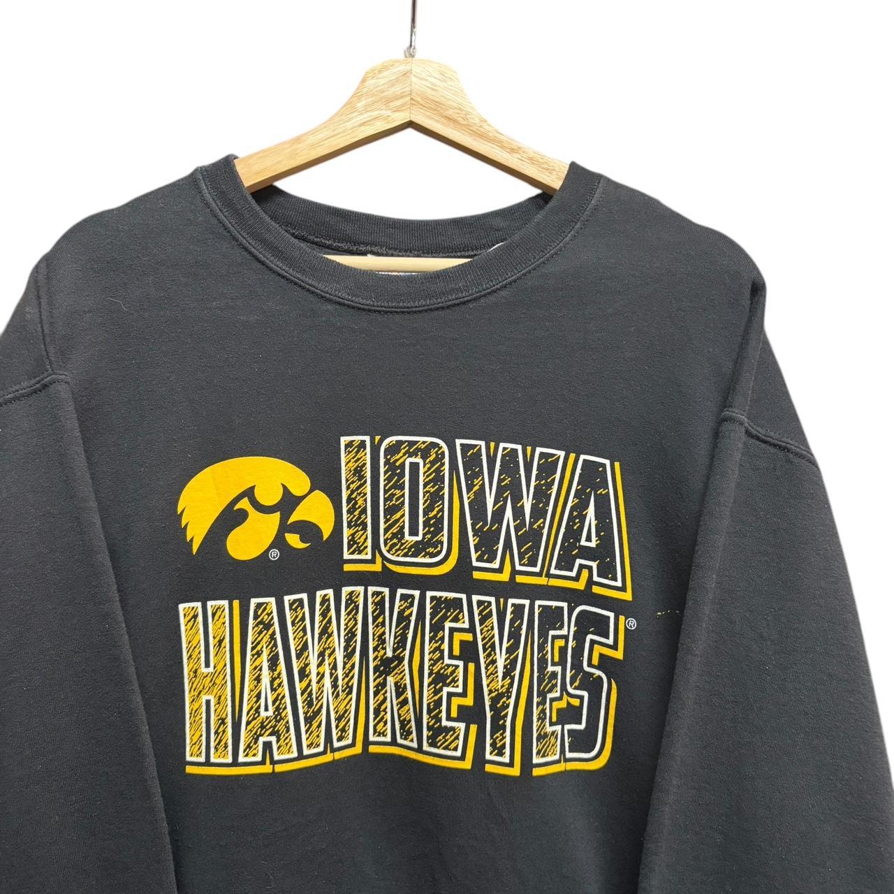Vintage IOWA HAWKEYES sweater size: L