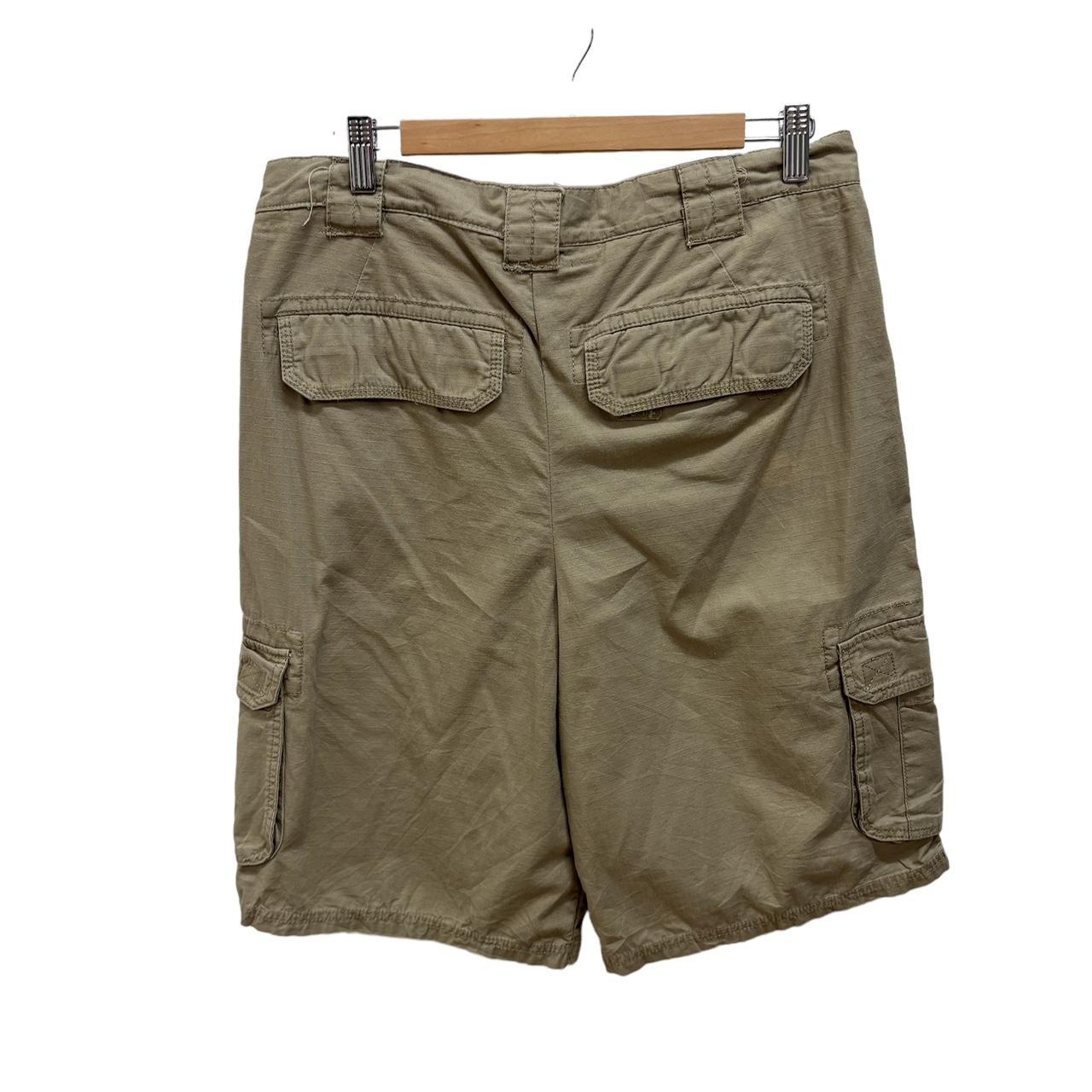 Nike cargo shorts pants size 32"