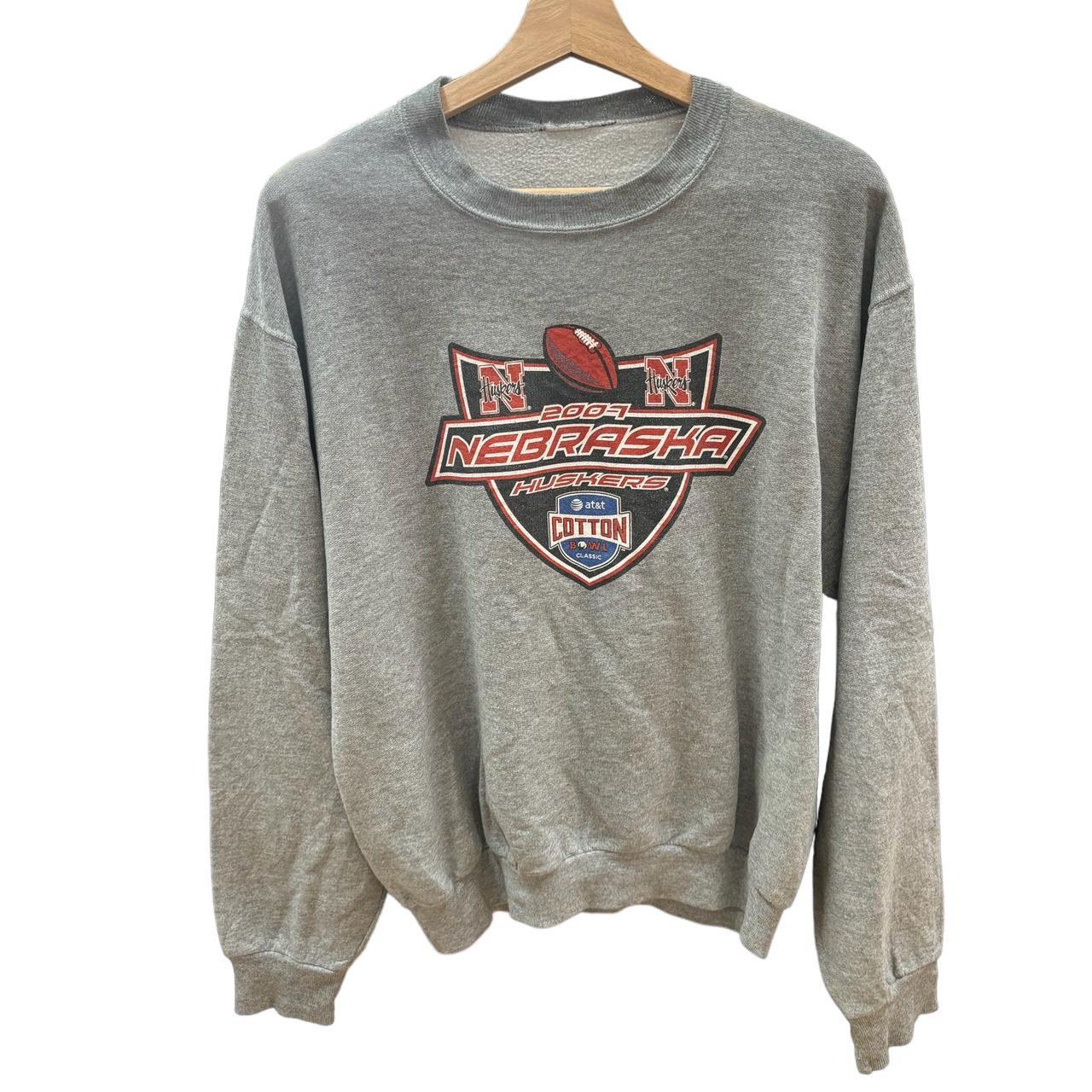 Vintage Nebraska sweater size: L