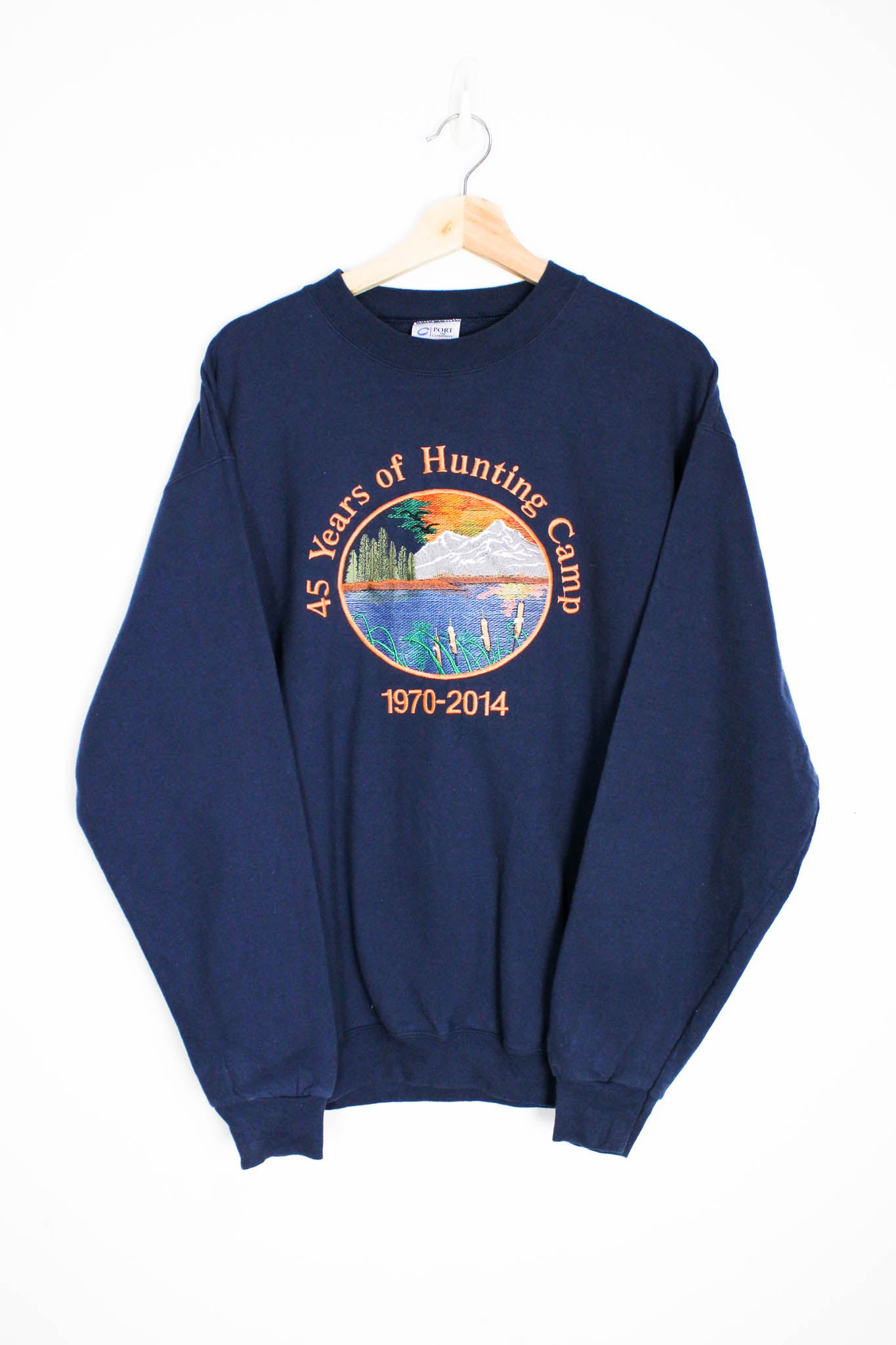 Vintage 45 years of hunting camp sweatshirt size: M