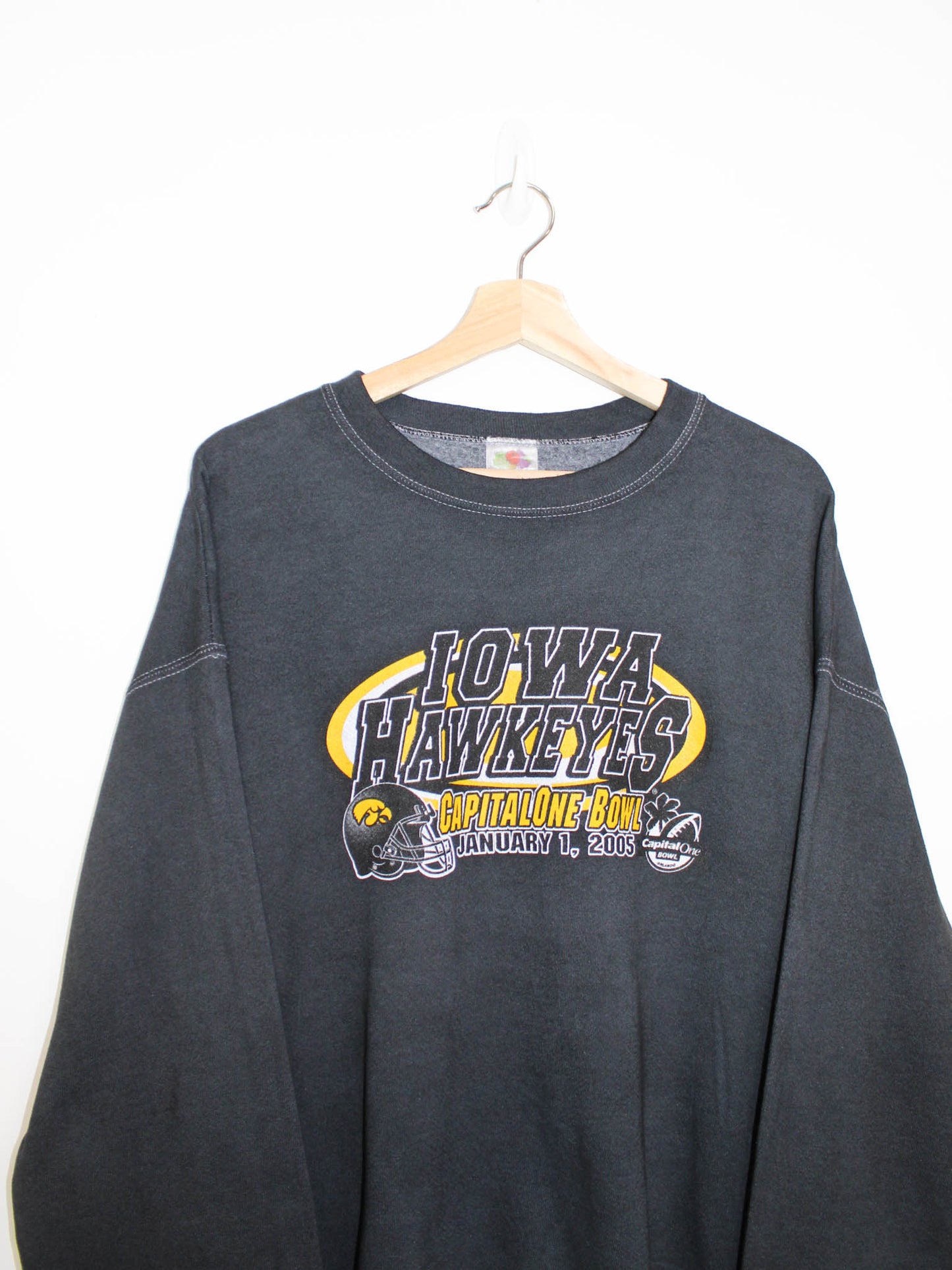 Vintage IOWA Hawkeyes sweatshirt size: XL