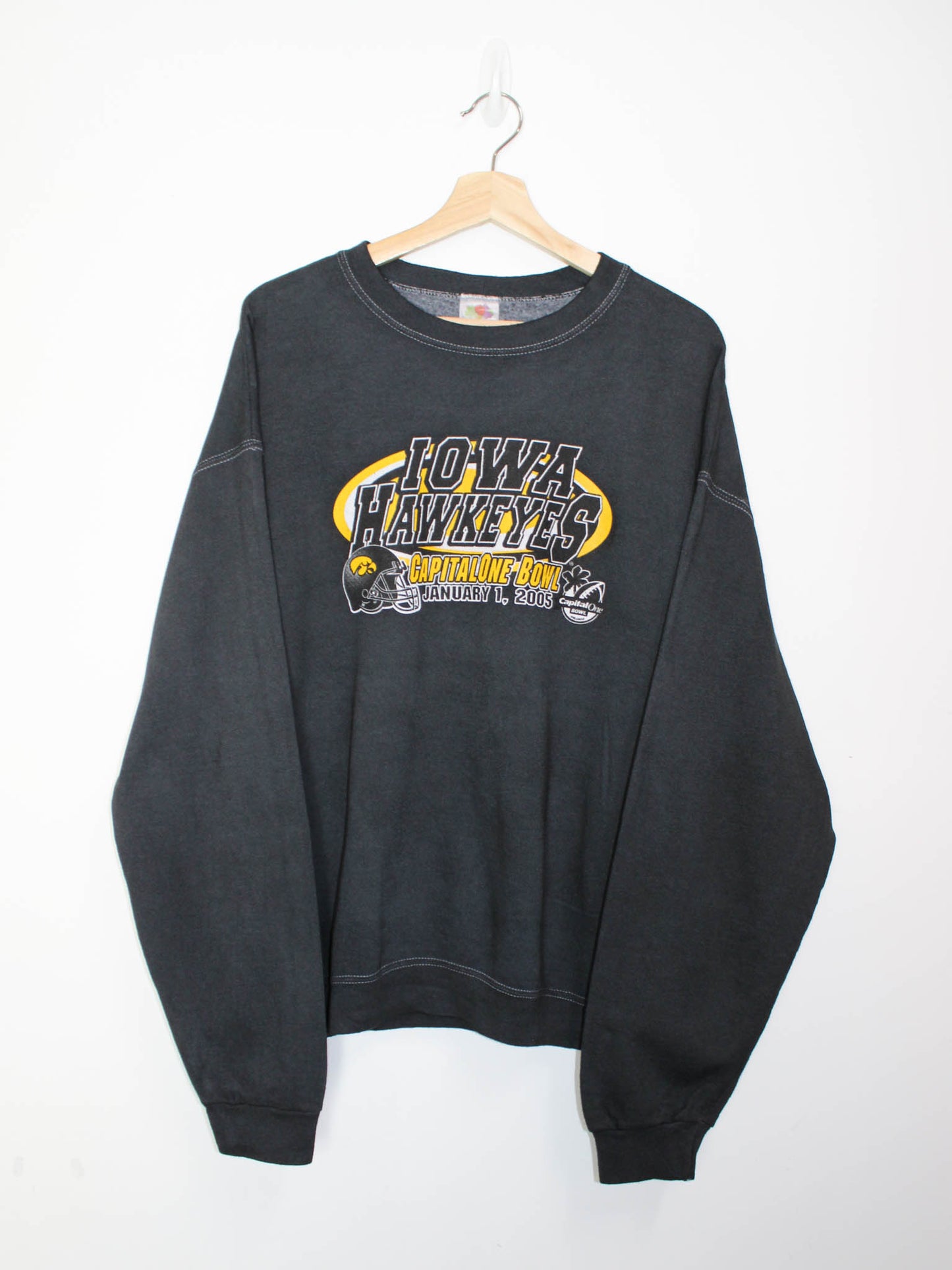 Vintage IOWA Hawkeyes sweatshirt size: XL