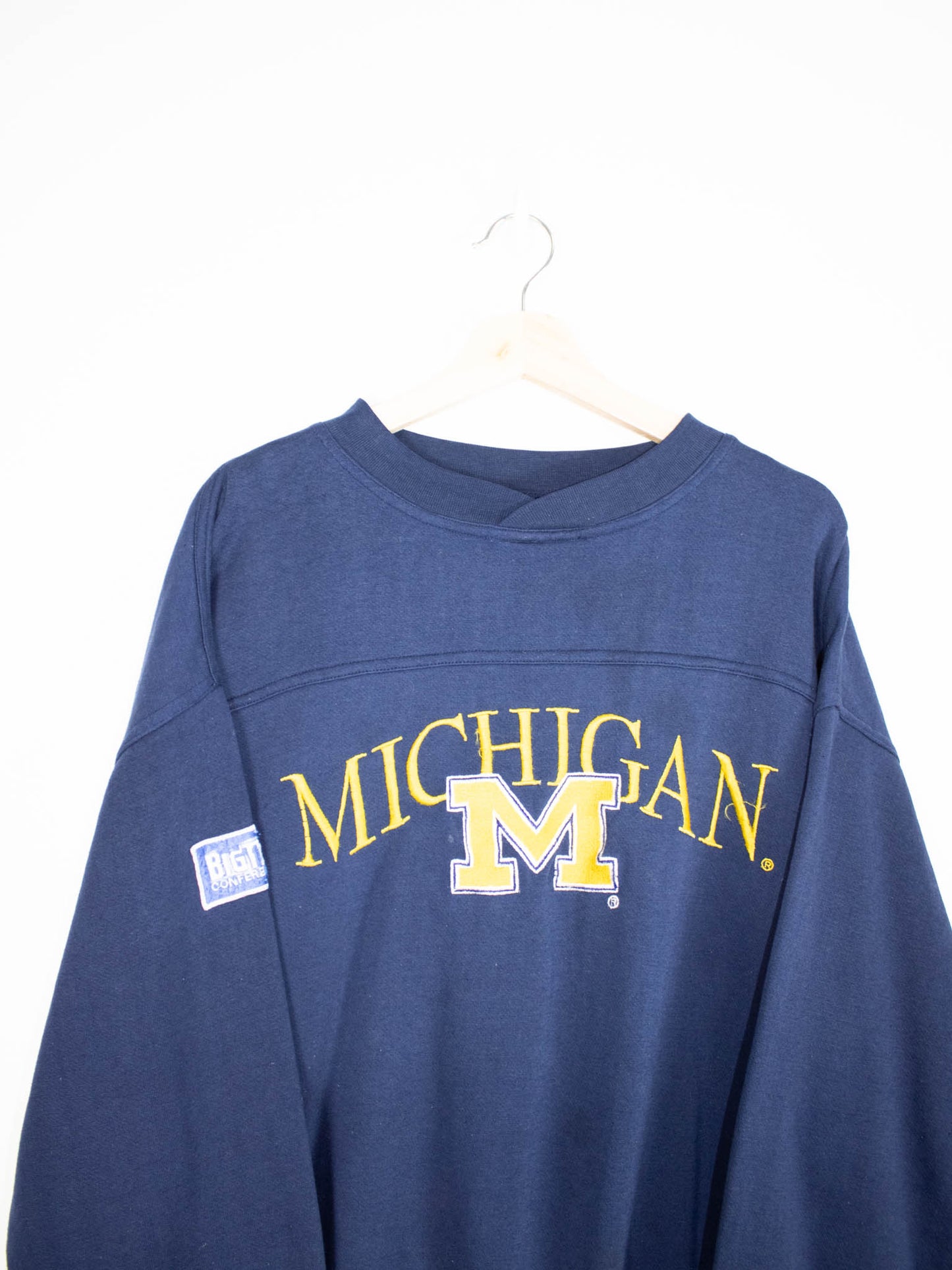 Vintage Michigan Wolverines sweatshirt size: L