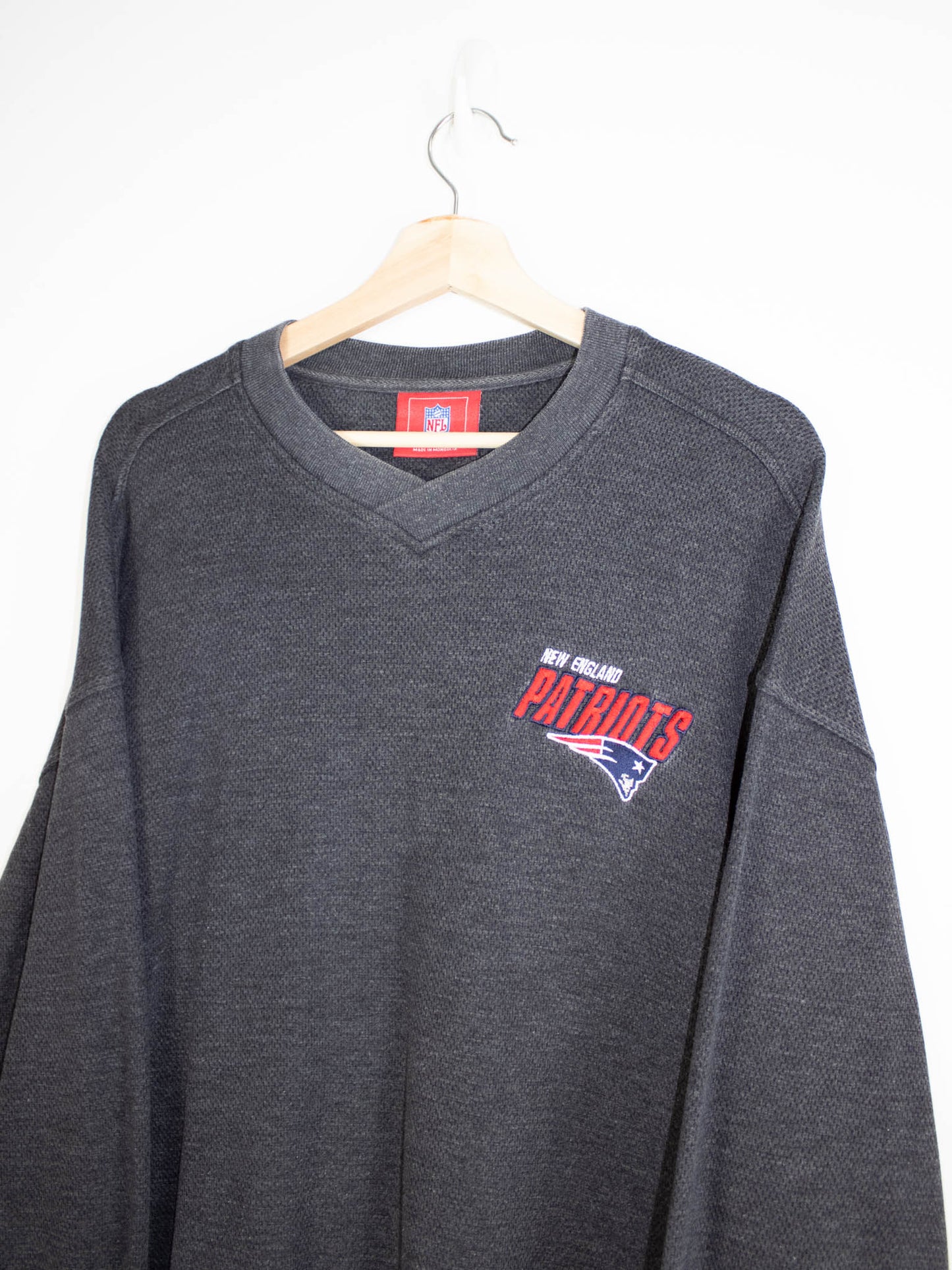 Vintage New England Patriots sweatshirt size: L