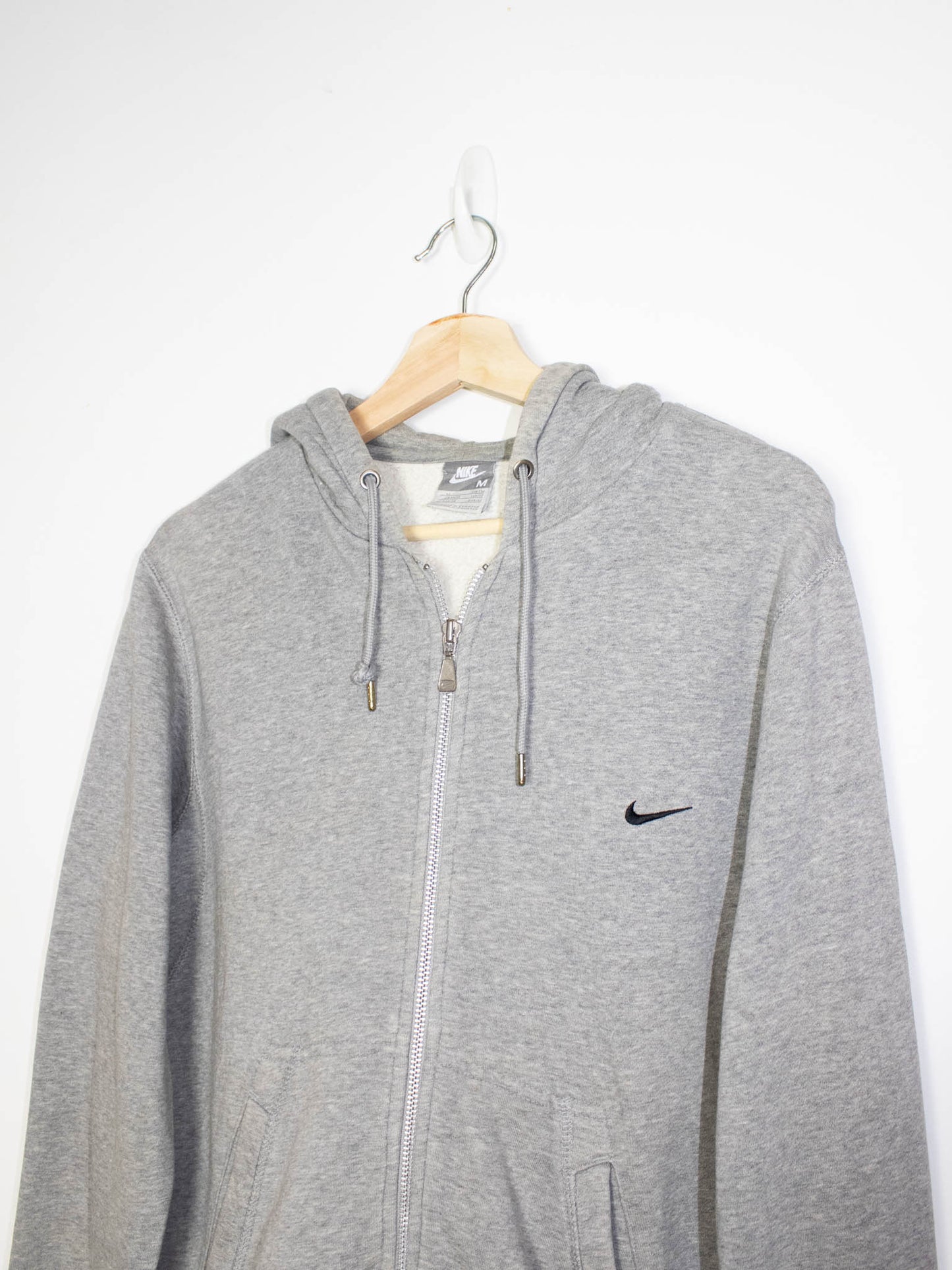 Vintage Nike hoodies size: M