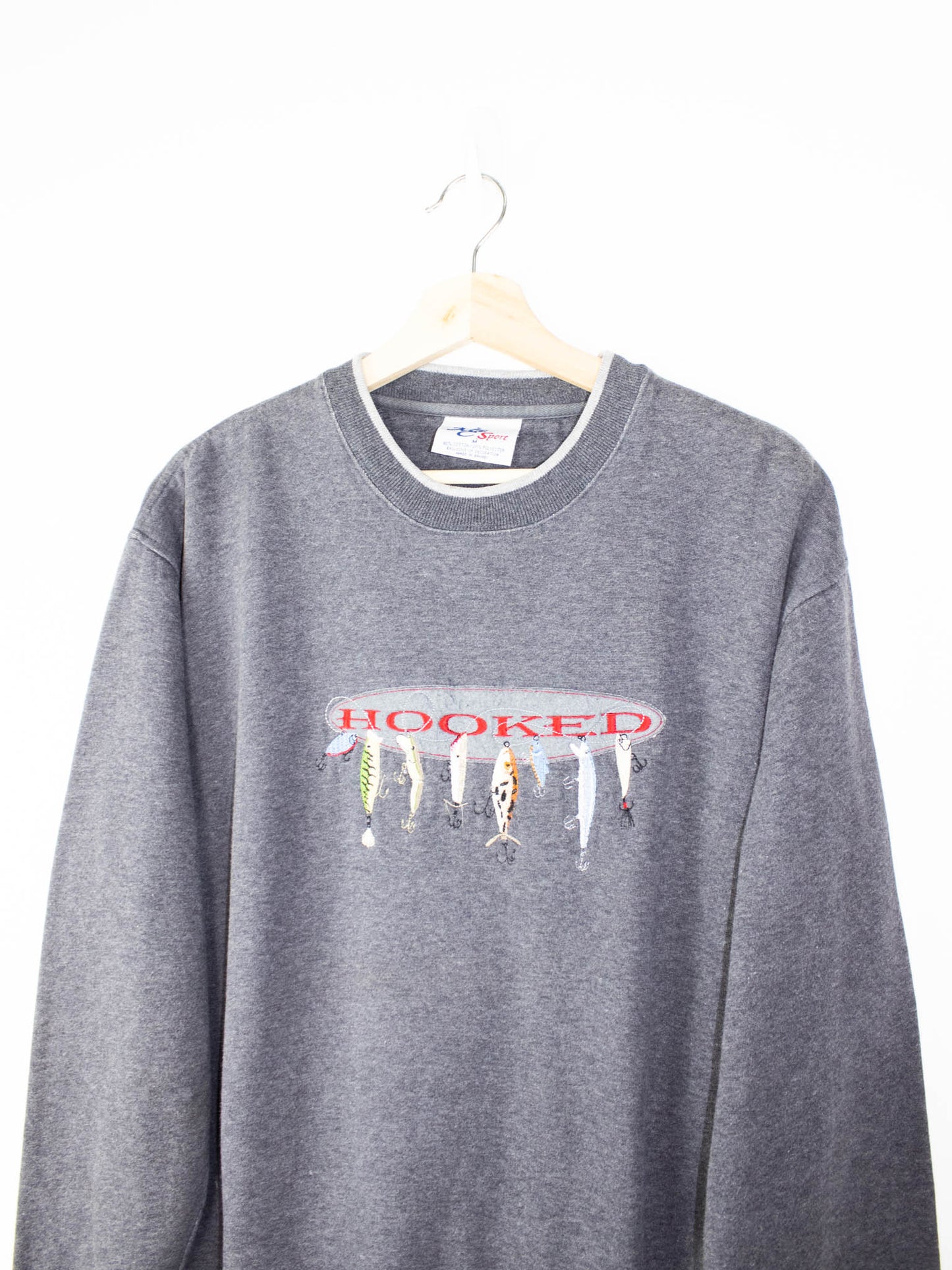 Vintage Hooked sweatshirt size: M