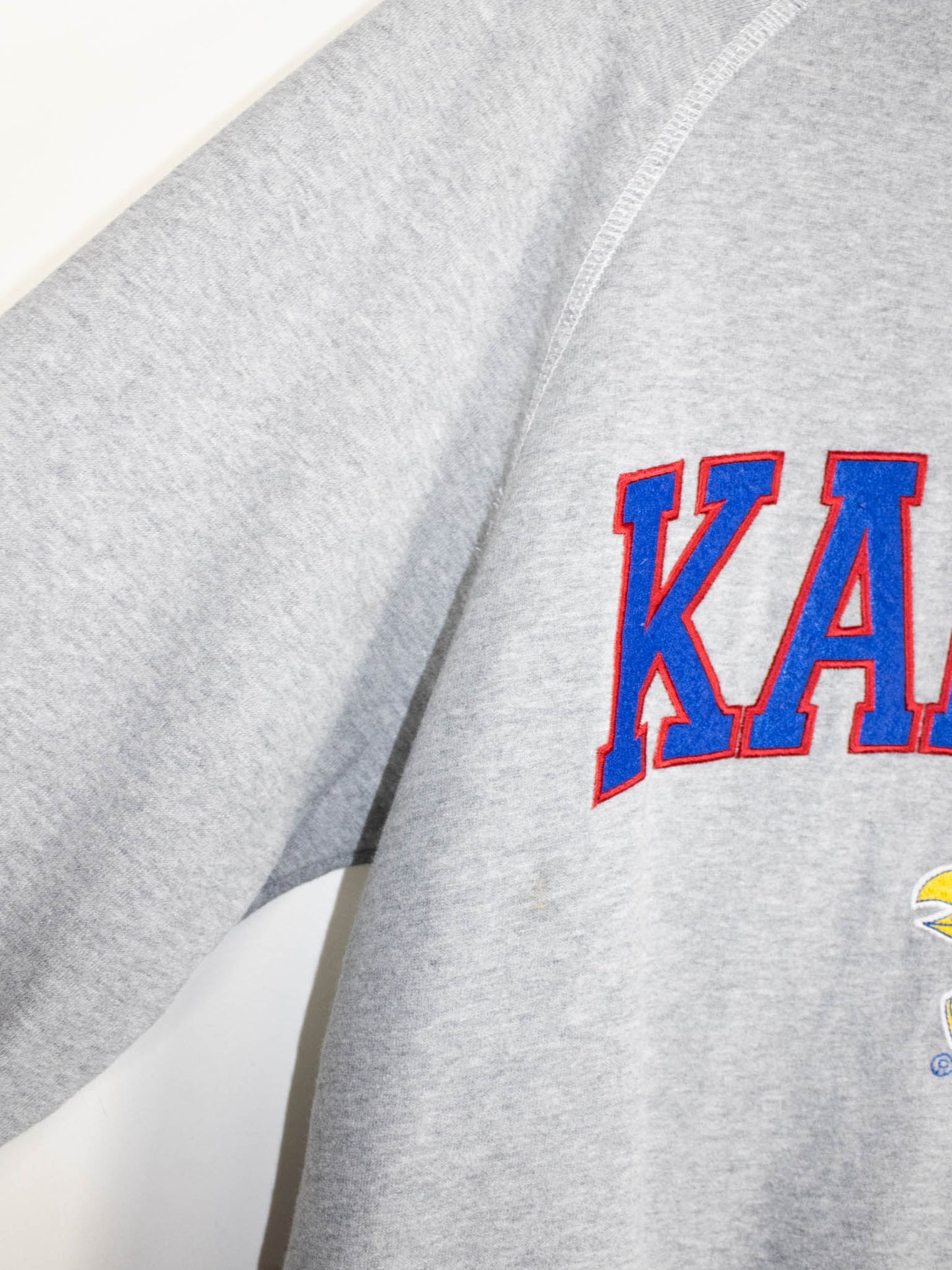 Vintage Kansas Jayhawks sweatshirt size: S