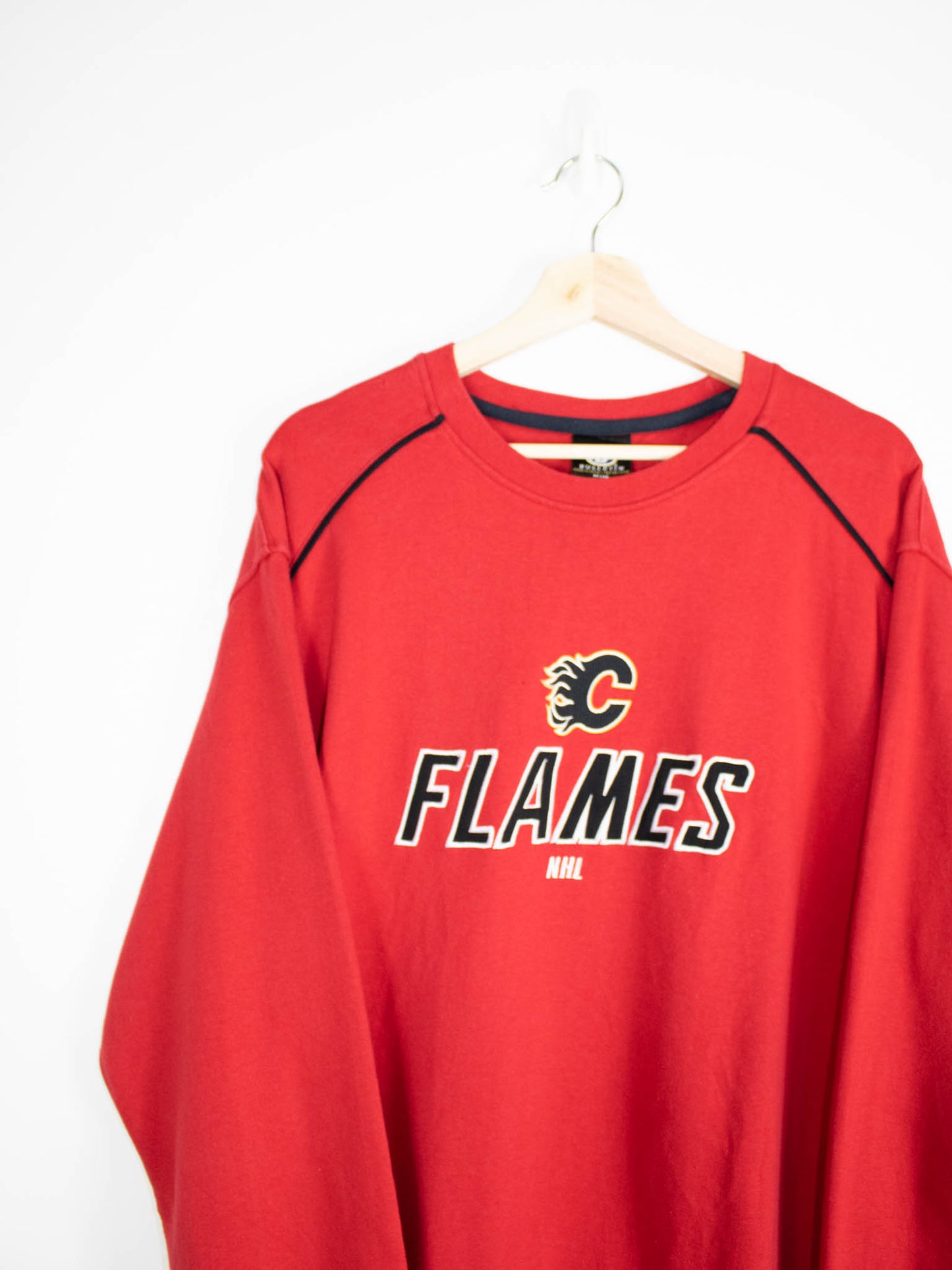 Vintage Flames NHL sweatshirt size: M