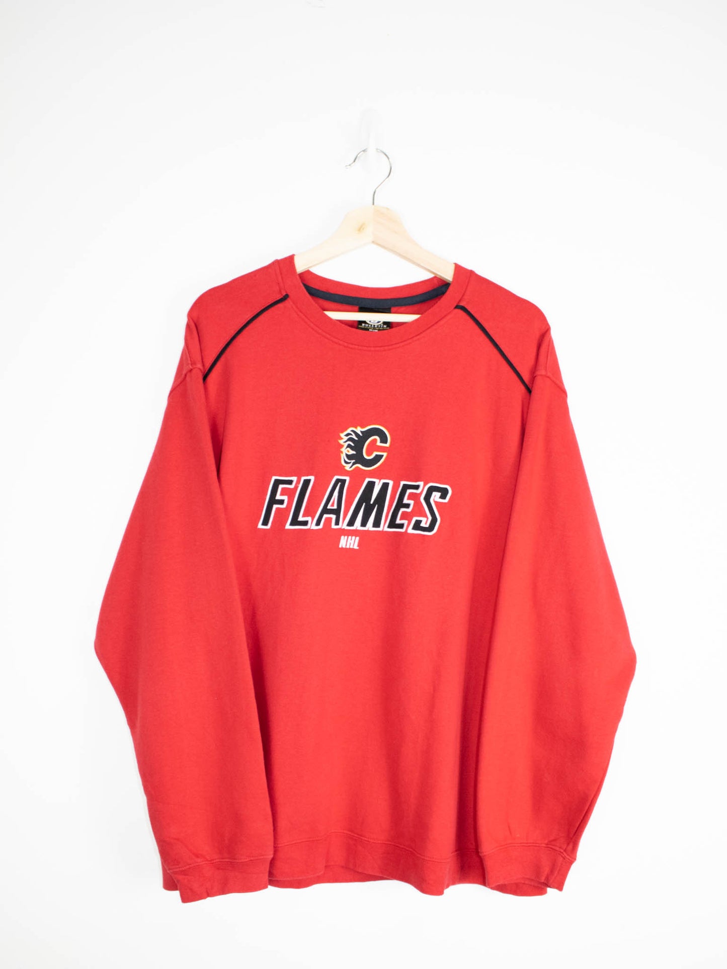 Vintage Flames NHL sweatshirt size: M