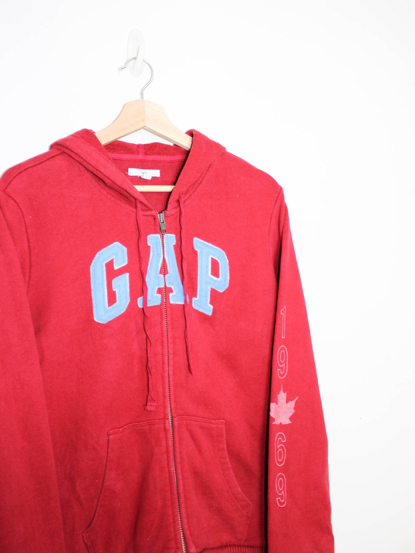 Vintage Gap Hoodie size: M