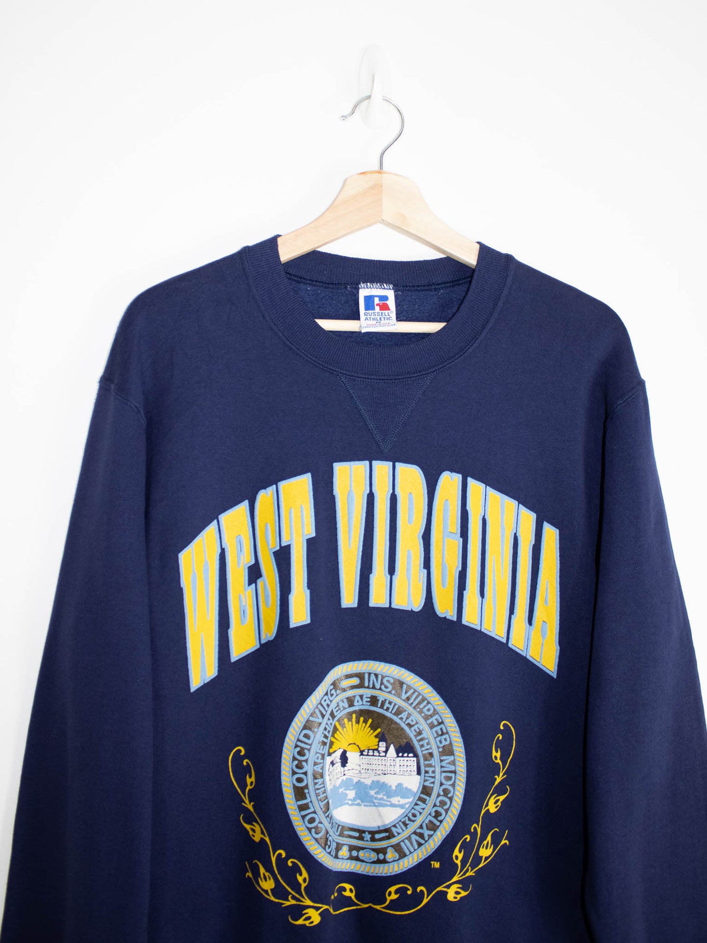 Vintage West Virginia sweatshirt size: M