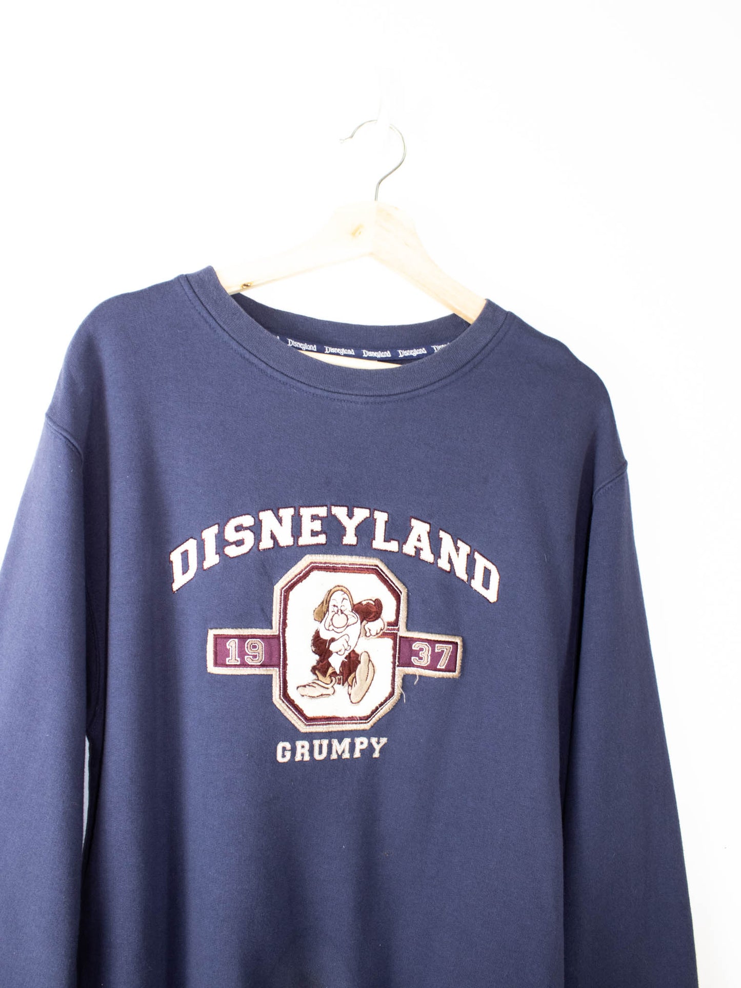 Vintage Disneyland sweatshirt size: S