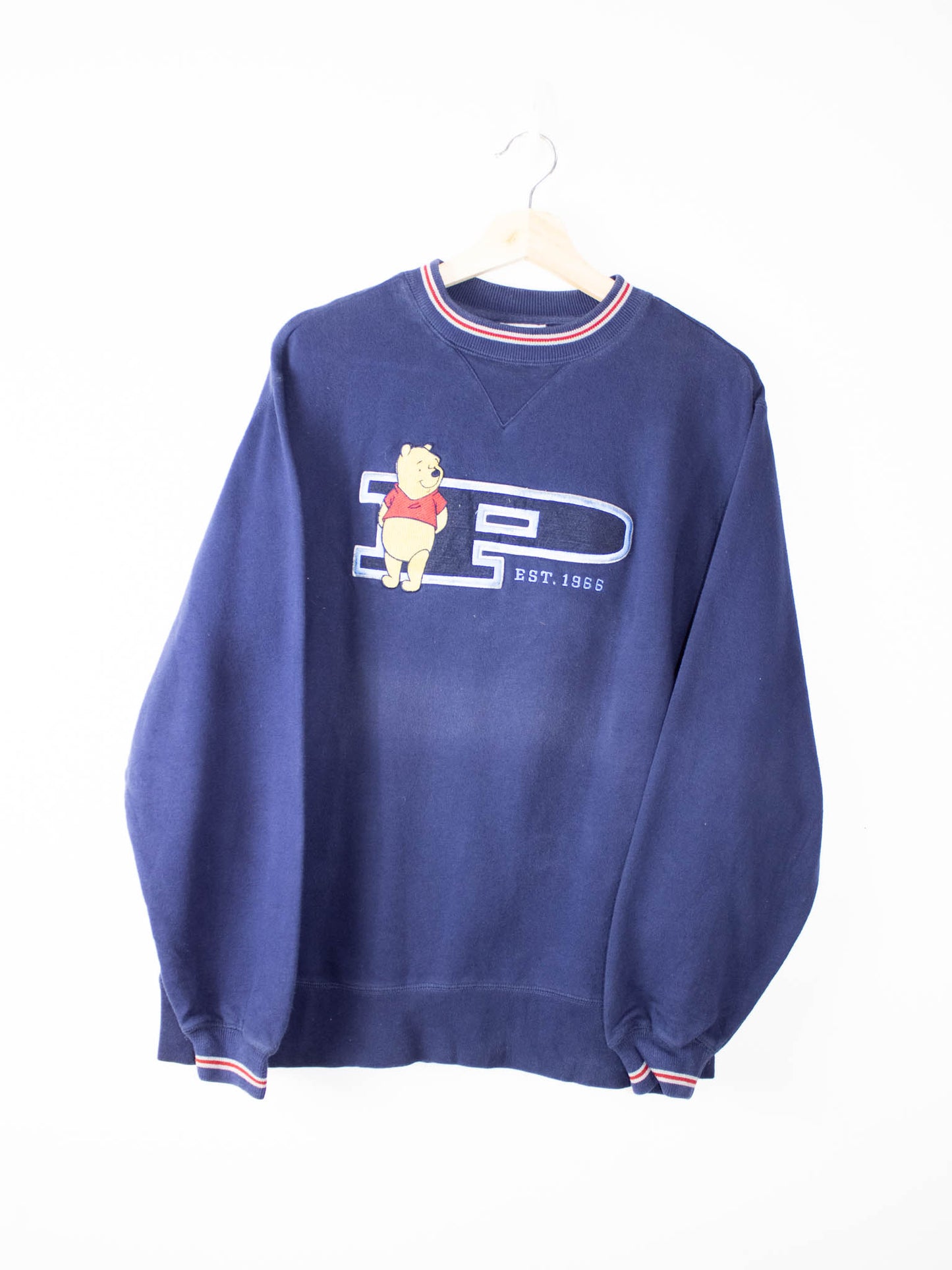 Vintage Pooh sweatshirt size: S