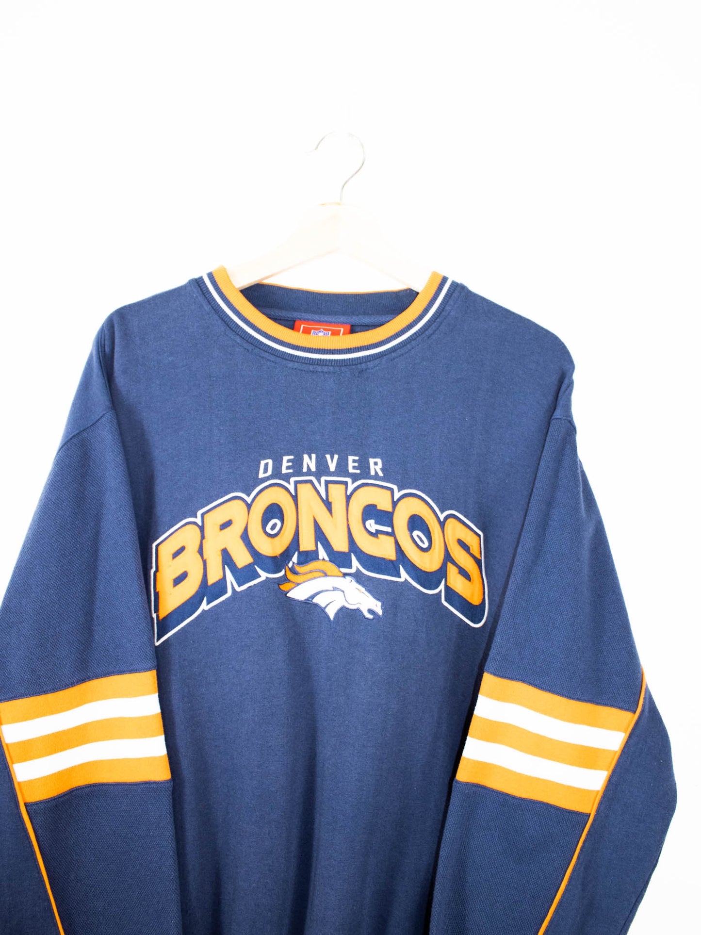 Vintage Denver Broncos sweatshirt size: XL